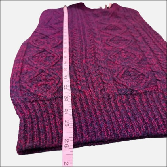 NWT VTG Lord & Taylor Wool Crewneck Preppy Holiday Christmas Sweater (Size M) - Picture 8 of 14